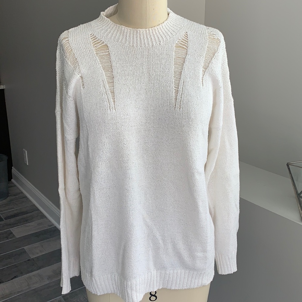 BALL OF COTTON SWEATER